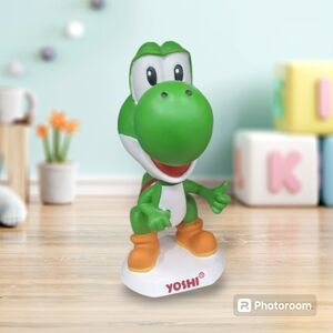 2001 YOSHI bubblehat NINTENDO COLLECTIBLES